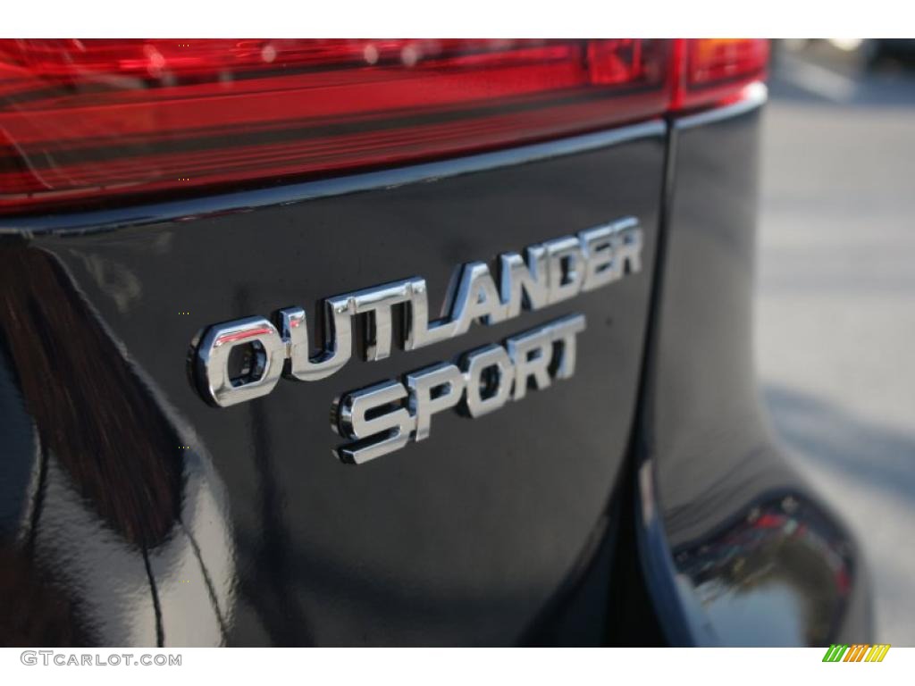 2011 Outlander Sport SE 4WD - Cosmic Blue Metallic / Black photo #4