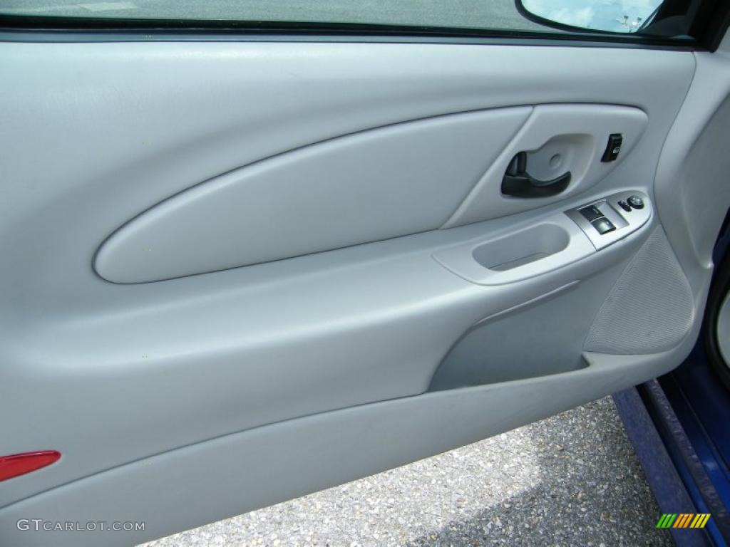 2007 Chevrolet Monte Carlo SS Gray Door Panel Photo #39498625