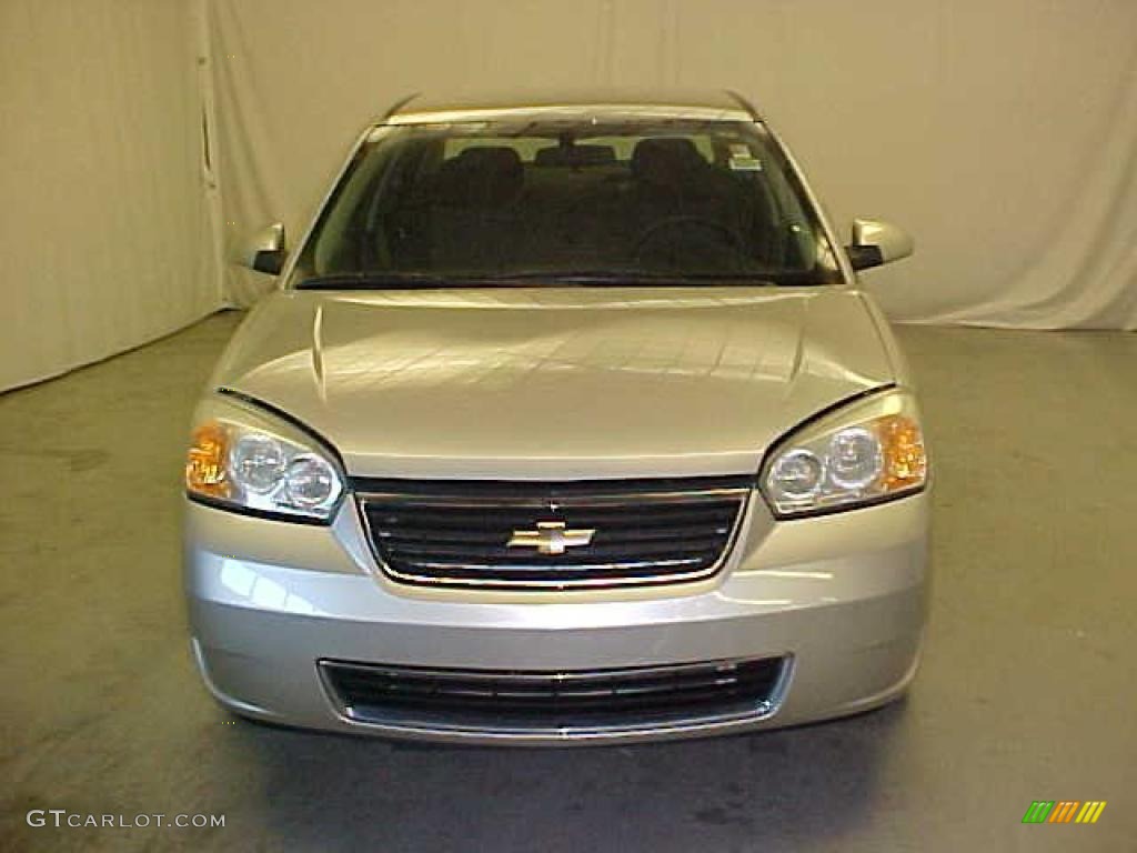2006 Malibu LT Sedan - Silverstone Metallic / Ebony Black photo #2