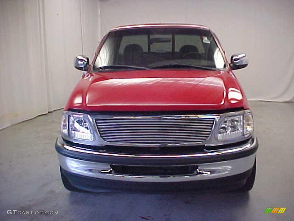 1998 F150 Regular Cab - Bright Red / Medium Graphite photo #2