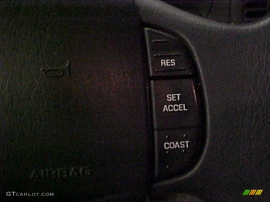 1998 F150 Regular Cab - Bright Red / Medium Graphite photo #19