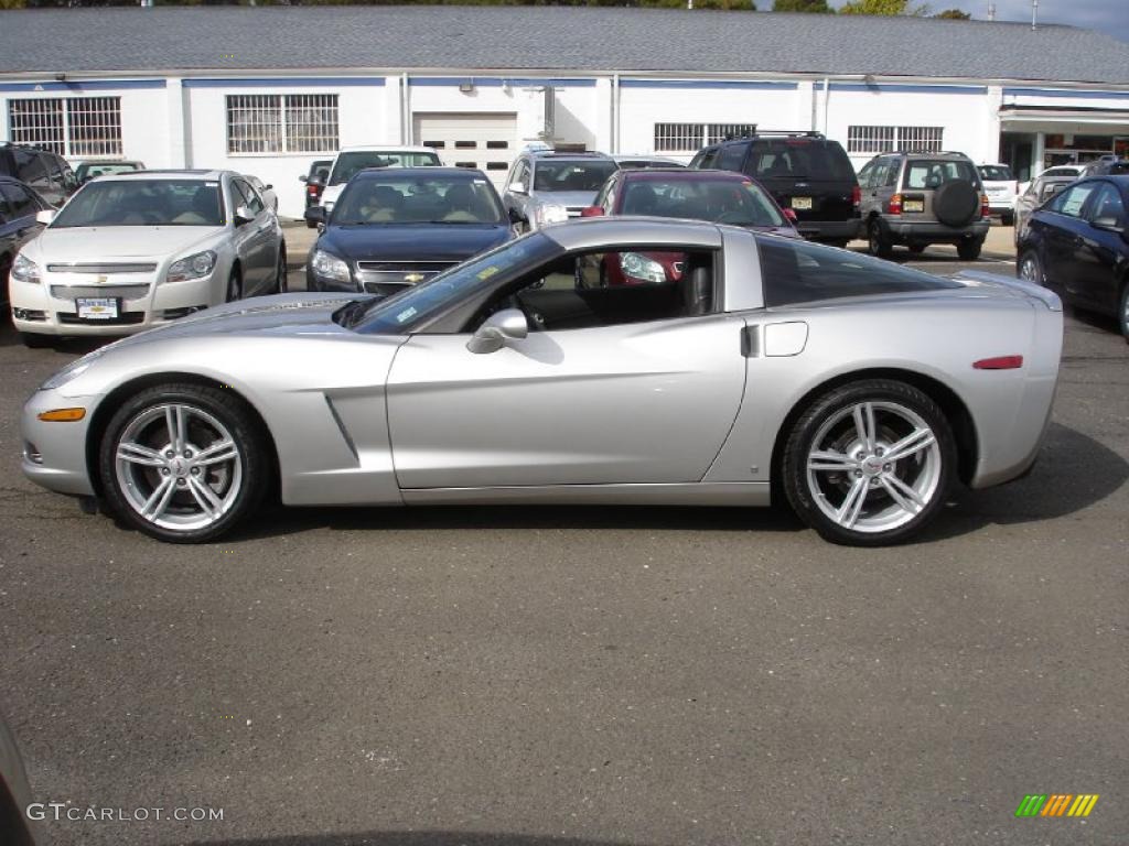 Machine Silver Metallic 2008 Chevrolet Corvette Coupe Exterior Photo #39501401