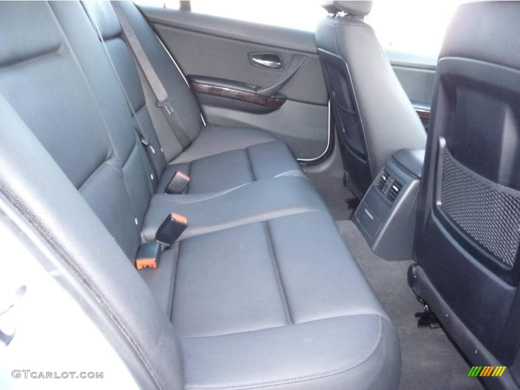 2006 3 Series 325i Sedan - Titanium Silver Metallic / Black photo #8