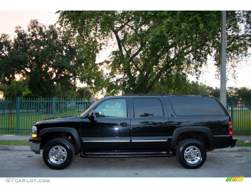 2003 Suburban 2500 LT 4x4 - Black / Gray/Dark Charcoal photo #3