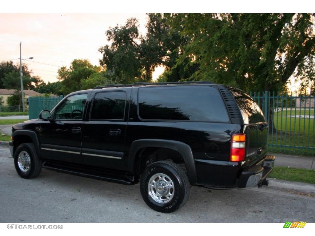 2003 Suburban 2500 LT 4x4 - Black / Gray/Dark Charcoal photo #5