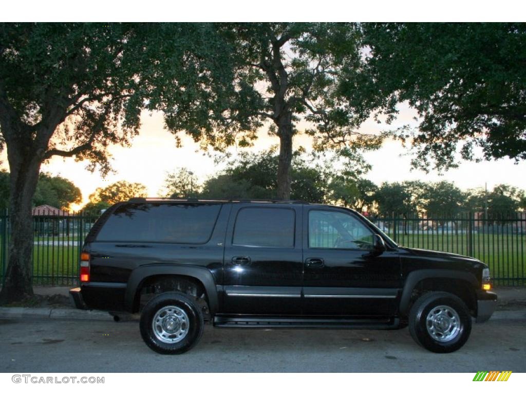 2003 Suburban 2500 LT 4x4 - Black / Gray/Dark Charcoal photo #11