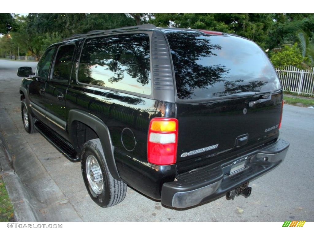 2003 Suburban 2500 LT 4x4 - Black / Gray/Dark Charcoal photo #17