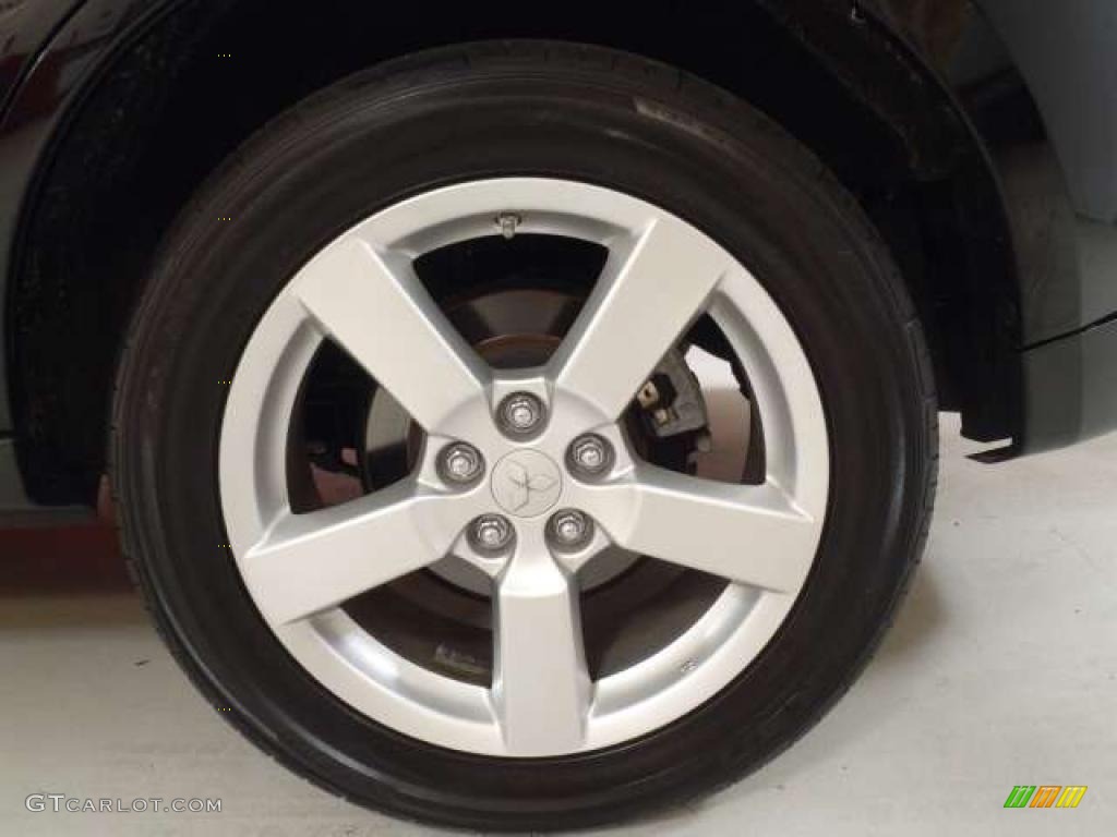 2007 Mitsubishi Outlander XLS Wheel Photo #39506048