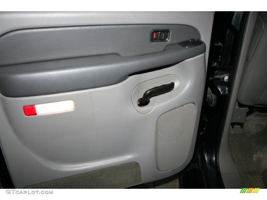 2003 Suburban 2500 LT 4x4 - Black / Gray/Dark Charcoal photo #31