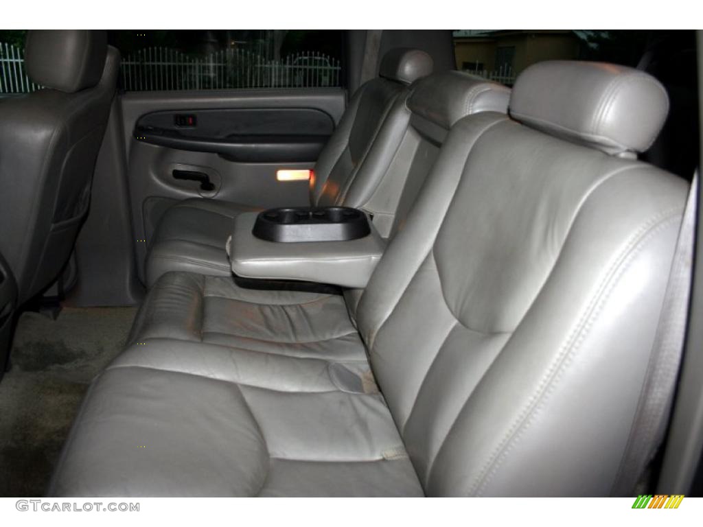 2003 Suburban 2500 LT 4x4 - Black / Gray/Dark Charcoal photo #51