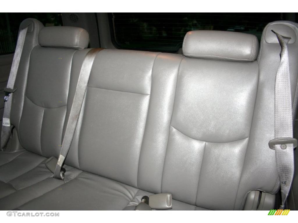 2003 Suburban 2500 LT 4x4 - Black / Gray/Dark Charcoal photo #53