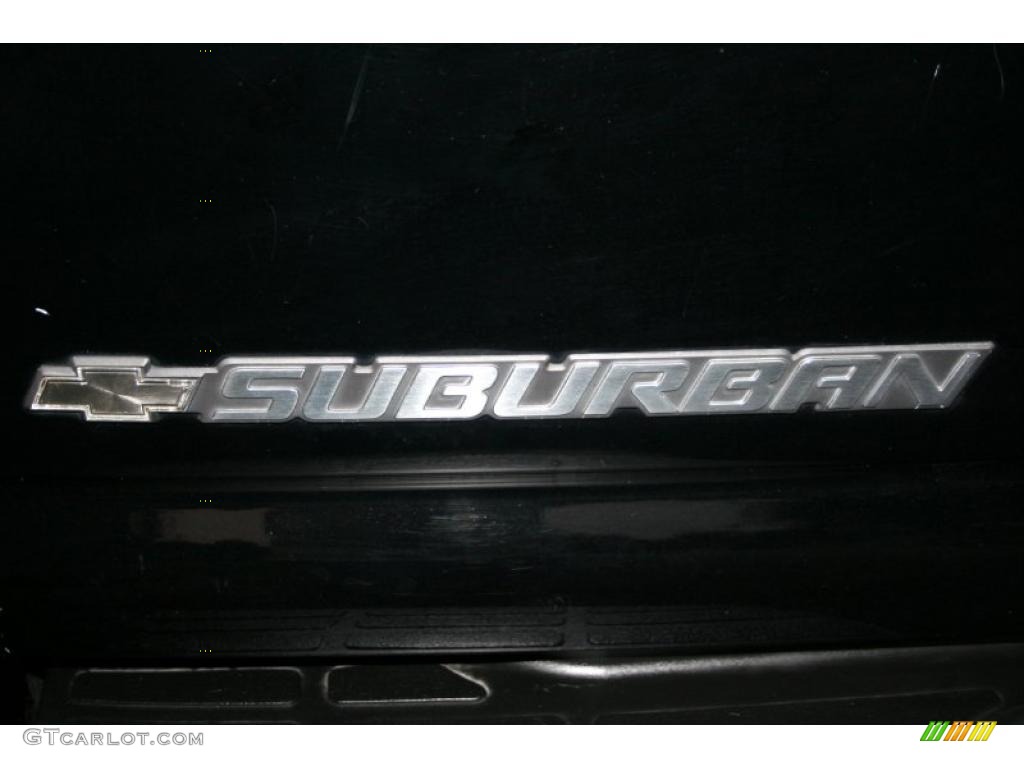 2003 Suburban 2500 LT 4x4 - Black / Gray/Dark Charcoal photo #55