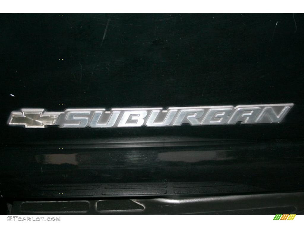 2003 Suburban 2500 LT 4x4 - Black / Gray/Dark Charcoal photo #56