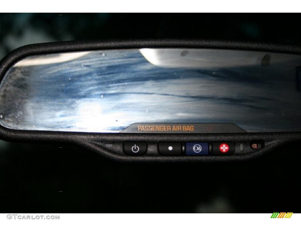 2003 Suburban 2500 LT 4x4 - Black / Gray/Dark Charcoal photo #65