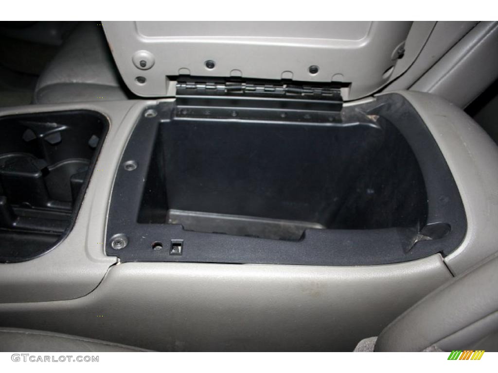 2003 Suburban 2500 LT 4x4 - Black / Gray/Dark Charcoal photo #70