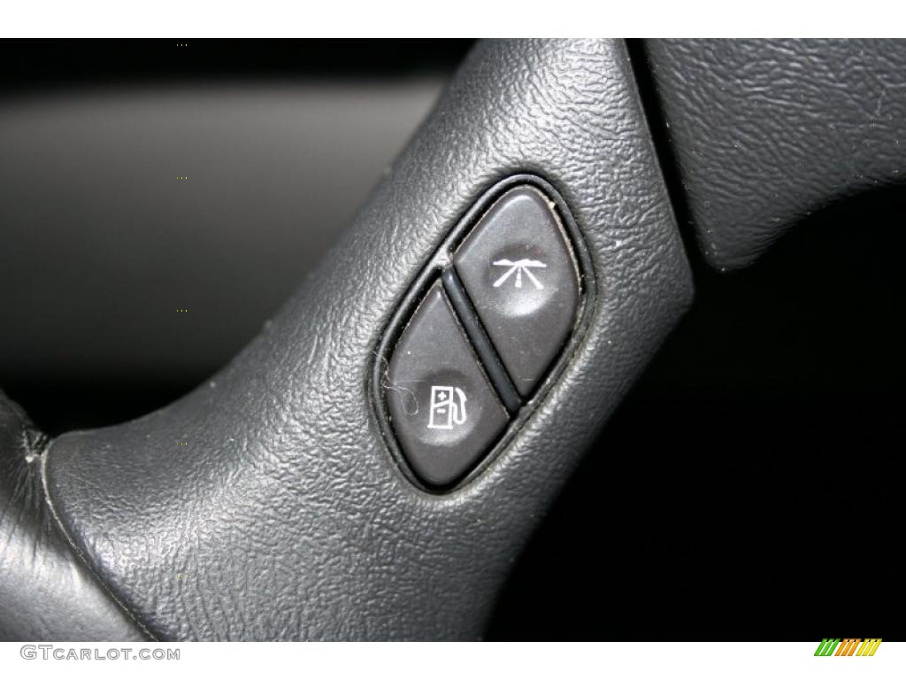 2003 Suburban 2500 LT 4x4 - Black / Gray/Dark Charcoal photo #83