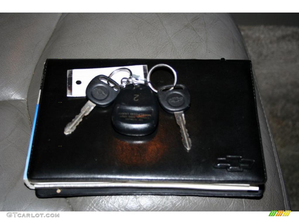 2003 Suburban 2500 LT 4x4 - Black / Gray/Dark Charcoal photo #109