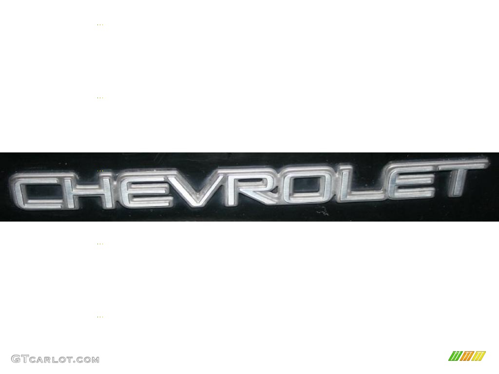 2003 Suburban 2500 LT 4x4 - Black / Gray/Dark Charcoal photo #112