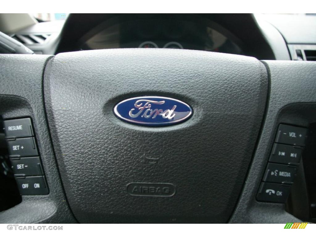 2008 Ford Fusion SEL V6 AWD Controls Photo #39509420