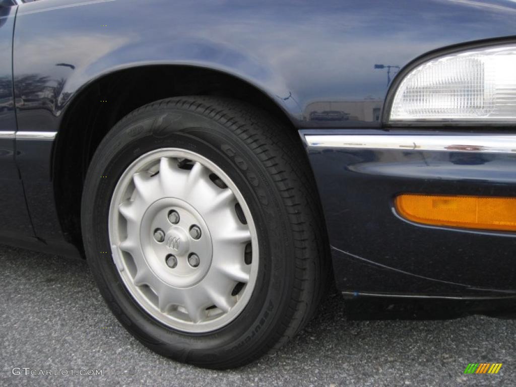 1999 Buick Park Avenue Standard Park Avenue Model Wheel Photo #39510100