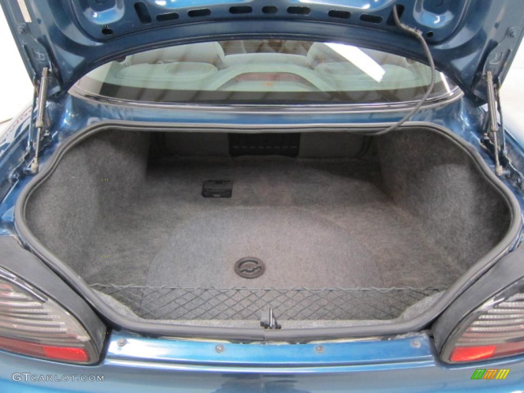 2002 Pontiac Grand Prix GT Sedan Trunk Photo #39510832