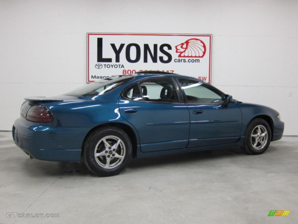 2002 Grand Prix GT Sedan - Dark Tropic Teal Metallic / Graphite photo #21