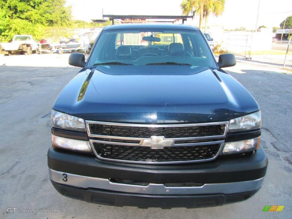 2006 Silverado 2500HD Work Truck Crew Cab - Dark Blue Metallic / Dark Charcoal photo #1