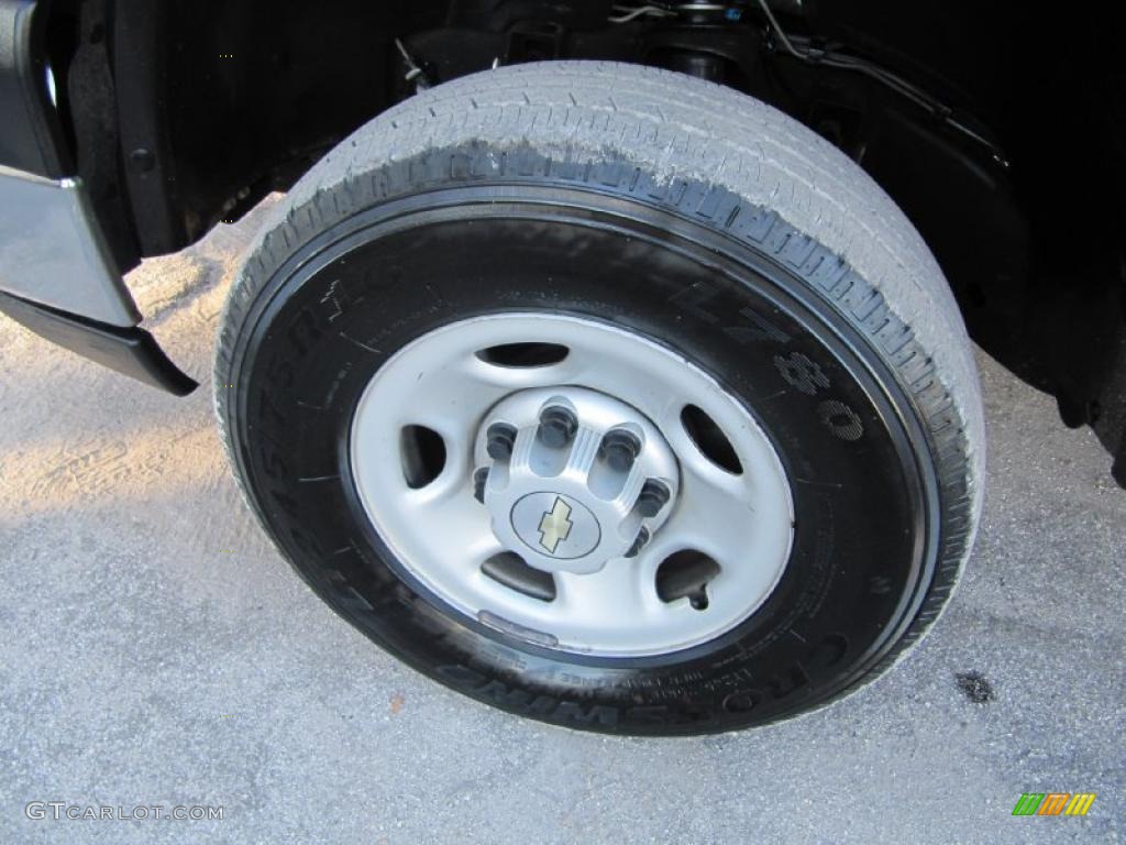 2006 Chevrolet Silverado 2500HD Work Truck Crew Cab Wheel Photo #39511368