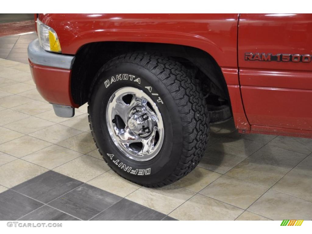 1997 Ram 1500 Sport Extended Cab - Flame Red / Camel Tan photo #19