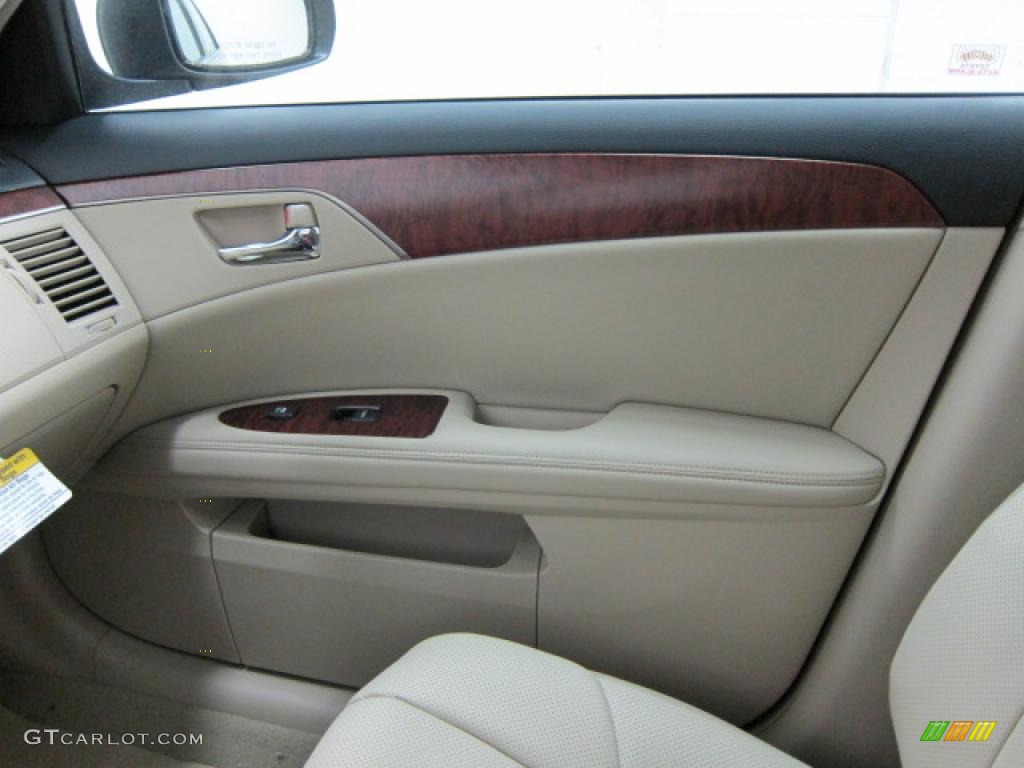2011 Toyota Avalon Standard Avalon Model Ivory Door Panel Photo #39511768