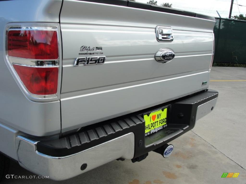 2010 F150 Lariat SuperCrew - Ingot Silver Metallic / Black photo #24