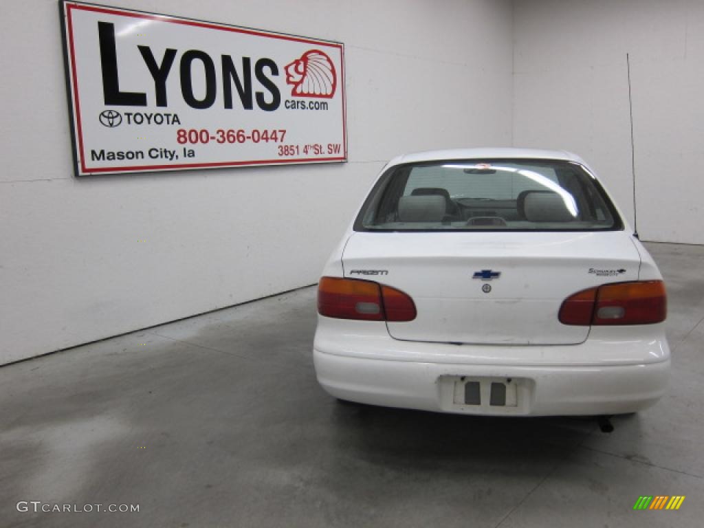 2001 Prizm  - White / Light Neutral photo #19