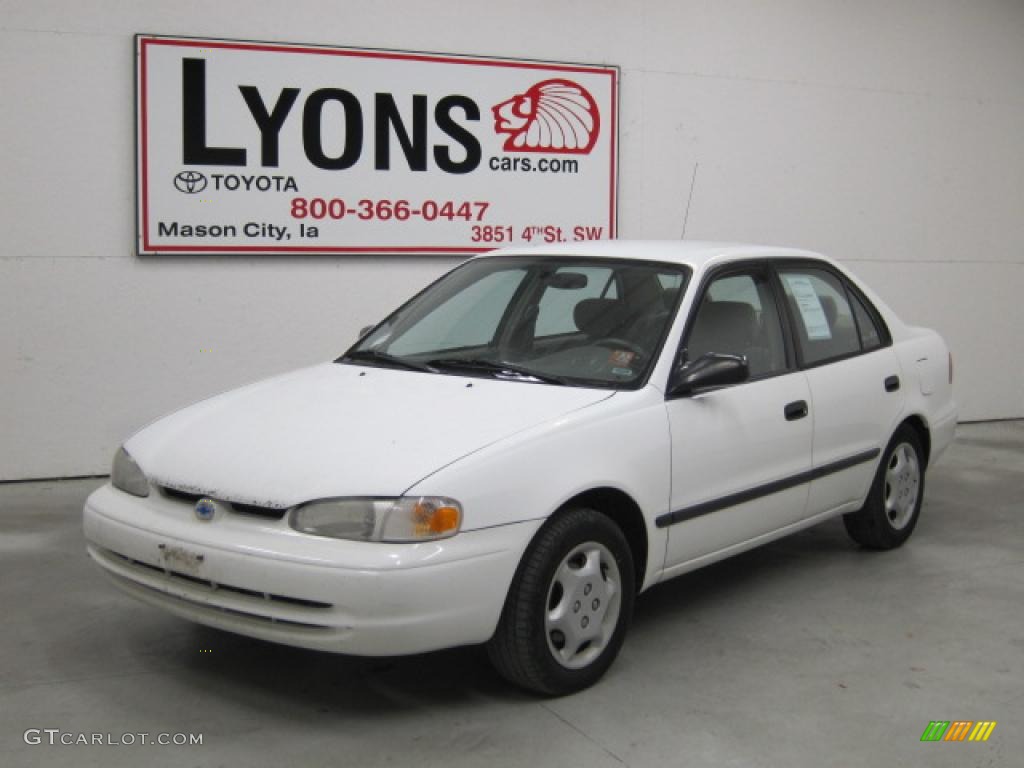 2001 Prizm  - White / Light Neutral photo #22