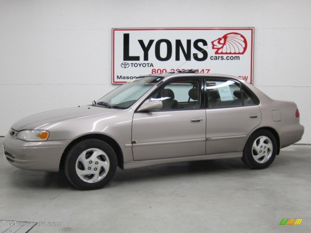 1998 Corolla LE - Sandrift Pearl Metallic / Beige photo #1