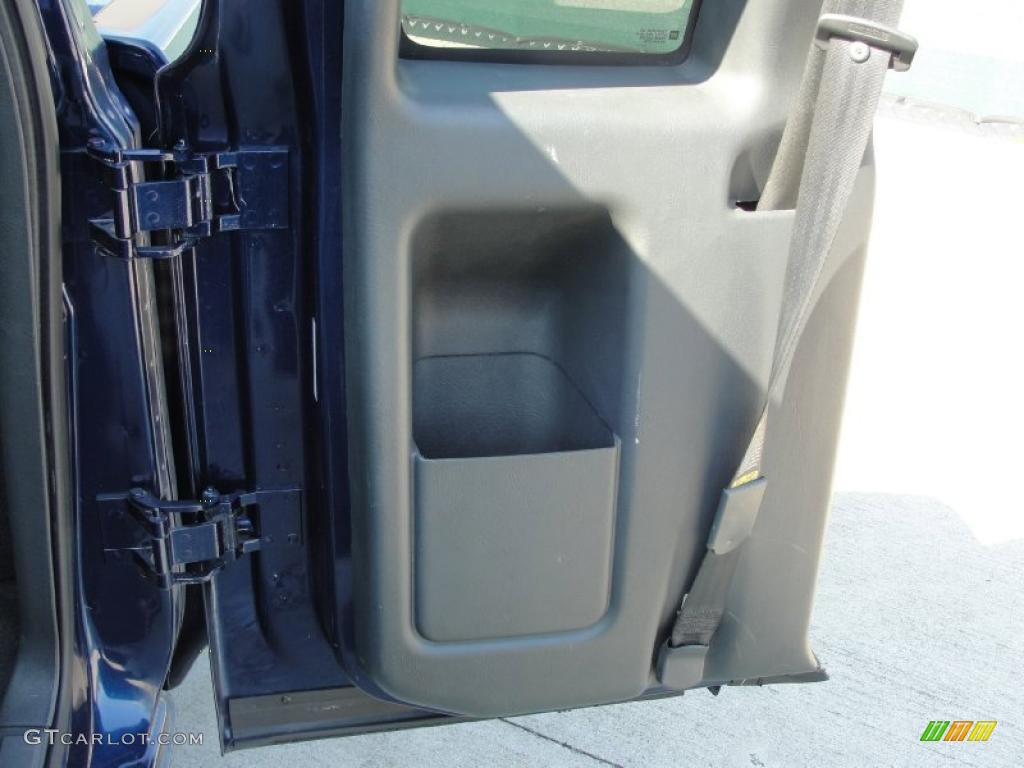 2002 S10 LS Extended Cab - Indigo Blue Metallic / Medium Gray photo #36
