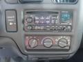 Medium Gray Controls Photo for 2002 Chevrolet S10 #39513632
