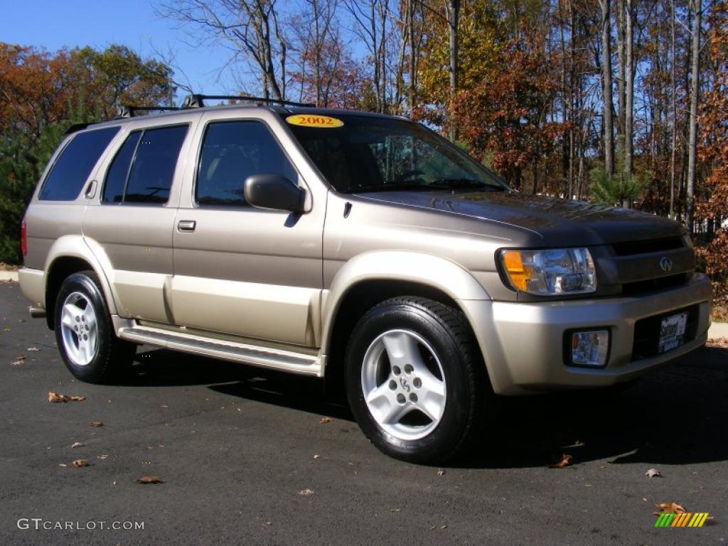 Bronze Metallic 2002 Infiniti QX4 4x4 Exterior Photo #39515052