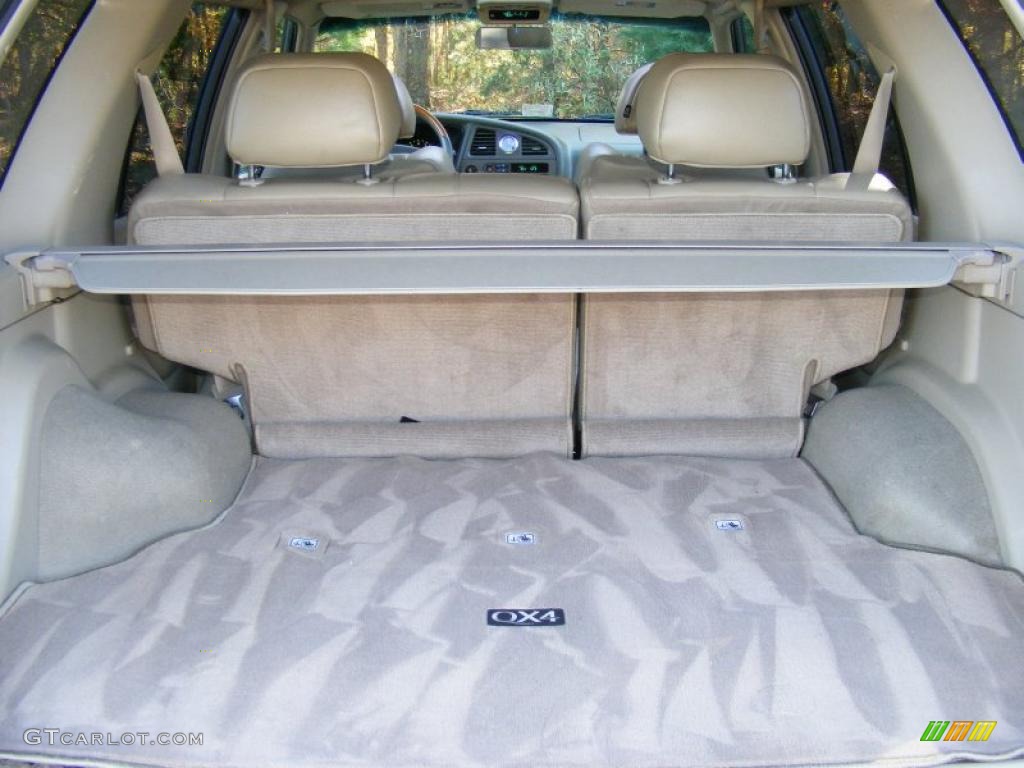 2002 Infiniti QX4 4x4 Trunk Photo #39515572