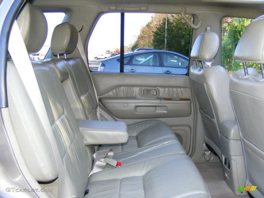 Stone Beige Interior 2002 Infiniti QX4 4x4 Photo #39515664