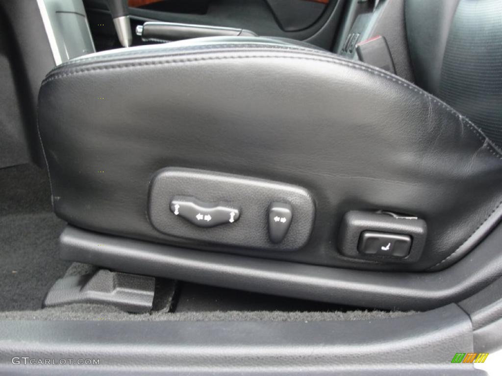 2006 Nissan Maxima 3.5 SL Controls Photo #39516112