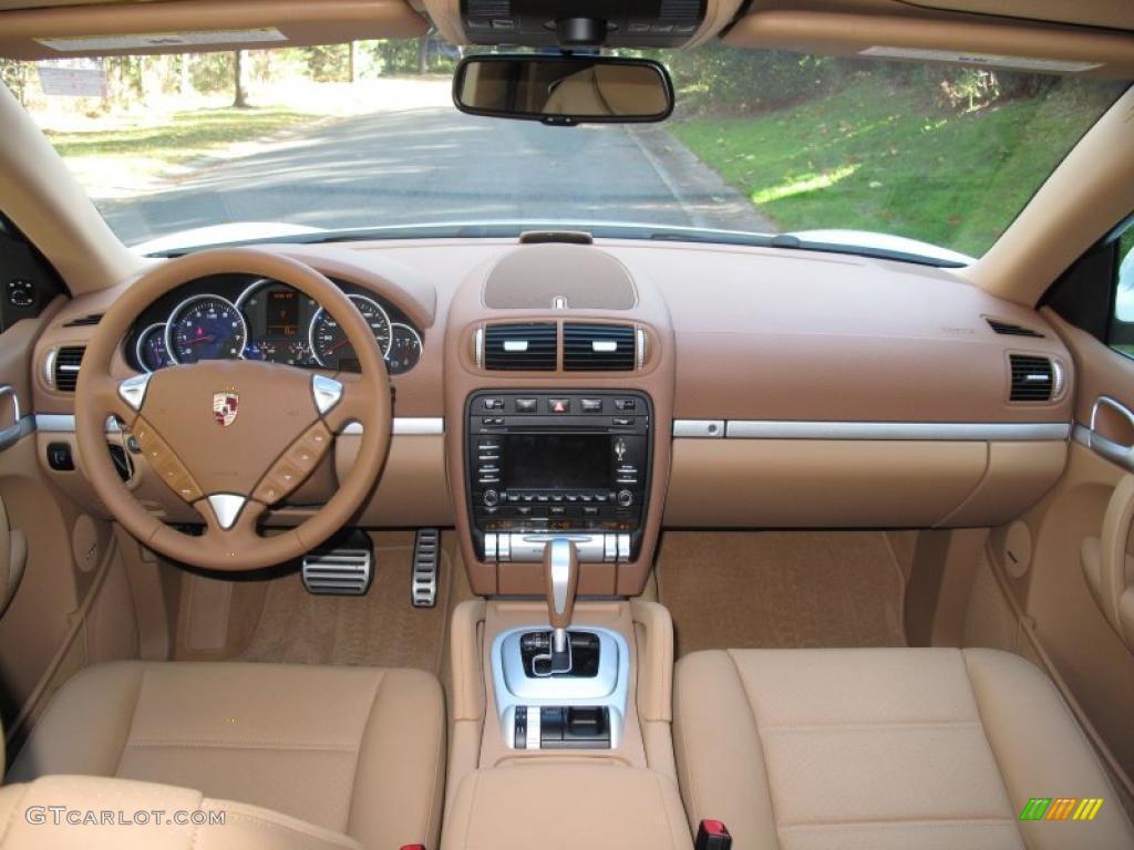 2010 Porsche Cayenne S Havanna/Sand Beige Dashboard Photo #39517104