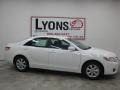 Super White - Camry LE Photo No. 18