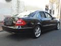 Black - E 500 Sedan Photo No. 4