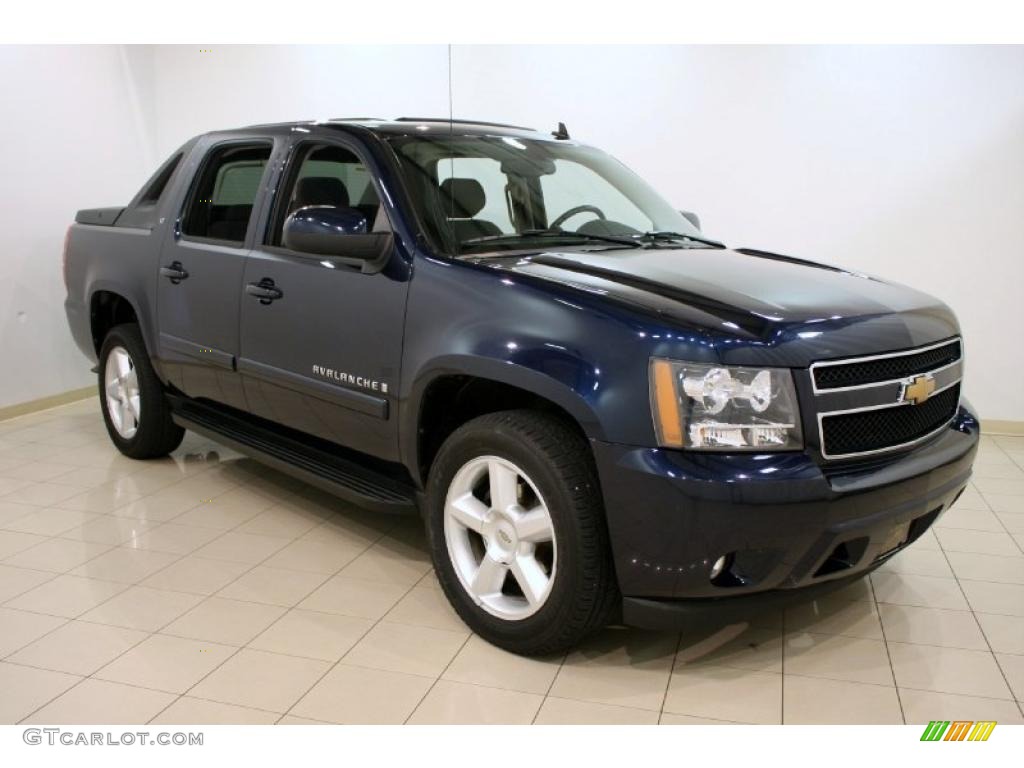 2007 Avalanche LT 4WD - Dark Blue Metallic / Ebony photo #1