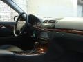 Black - E 500 Sedan Photo No. 16