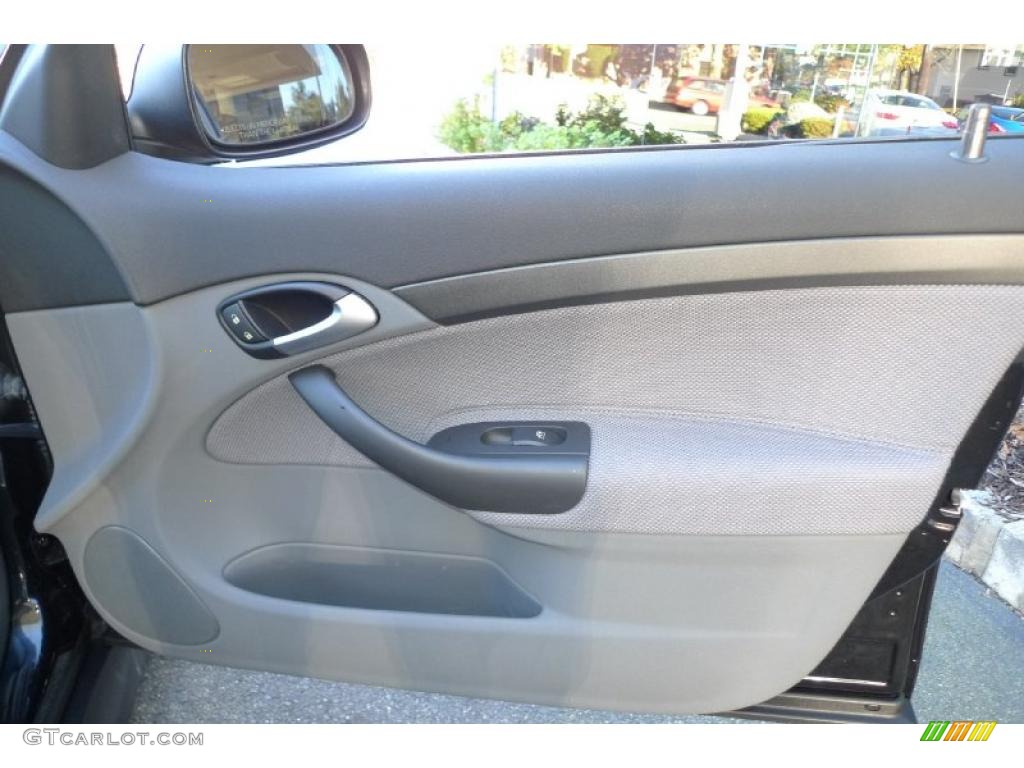2003 Saab 9-3 Linear Sport Sedan Charcoal Grey Door Panel Photo #39522289