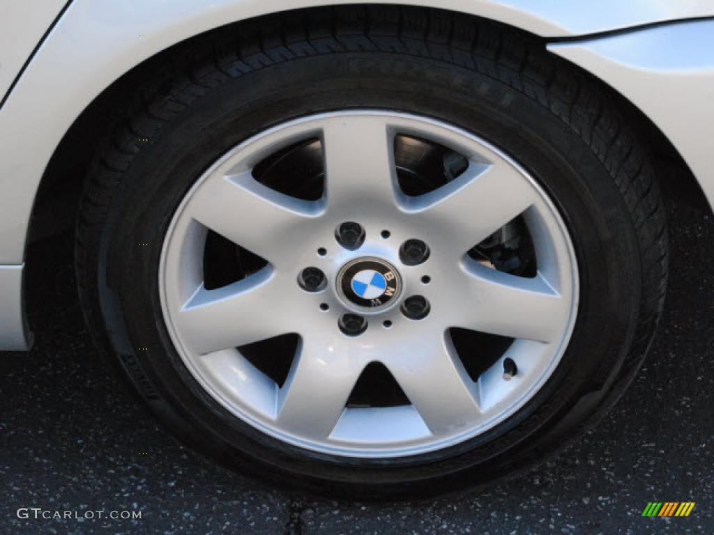 2005 BMW 3 Series 325i Sedan Wheel Photo #39524109