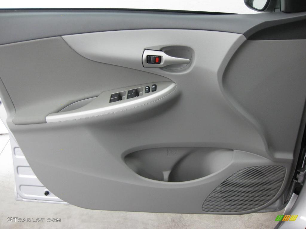 2010 Toyota Corolla LE Ash Door Panel Photo #39524625