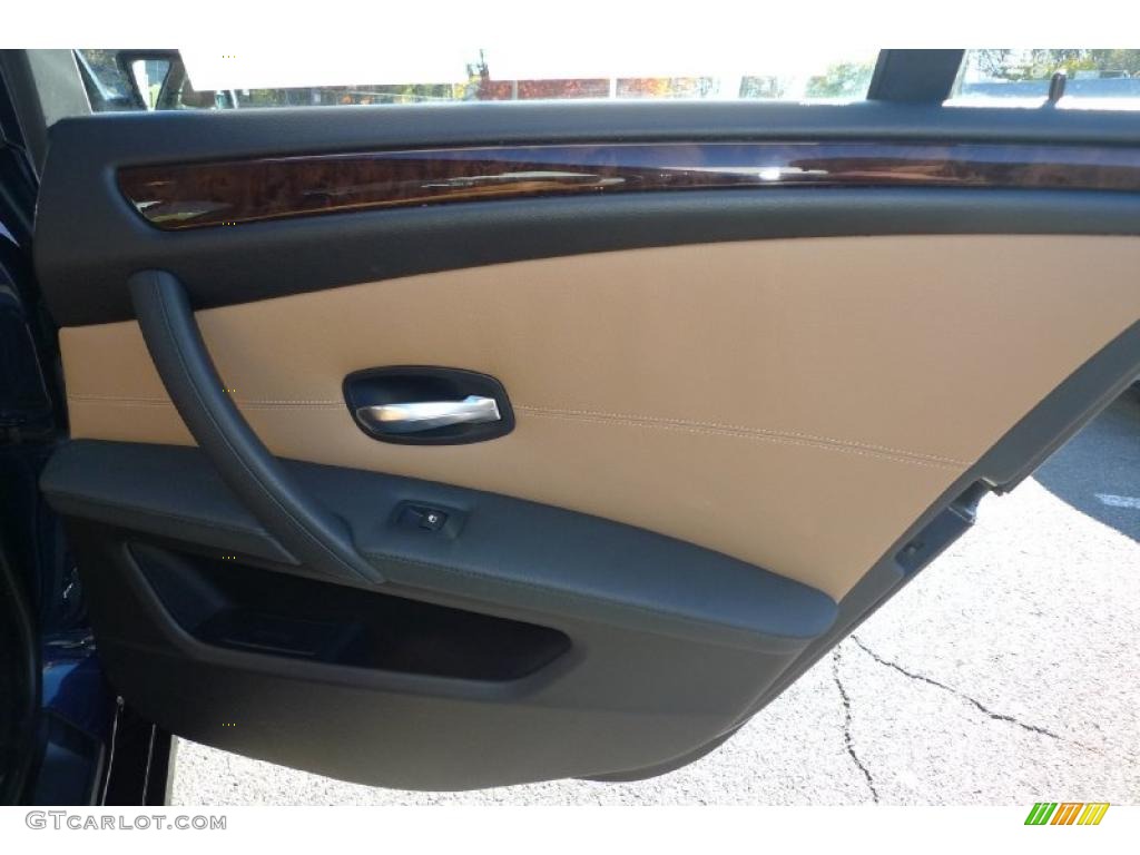 2008 BMW 5 Series 528xi Sedan Natural Brown Door Panel Photo #39524717