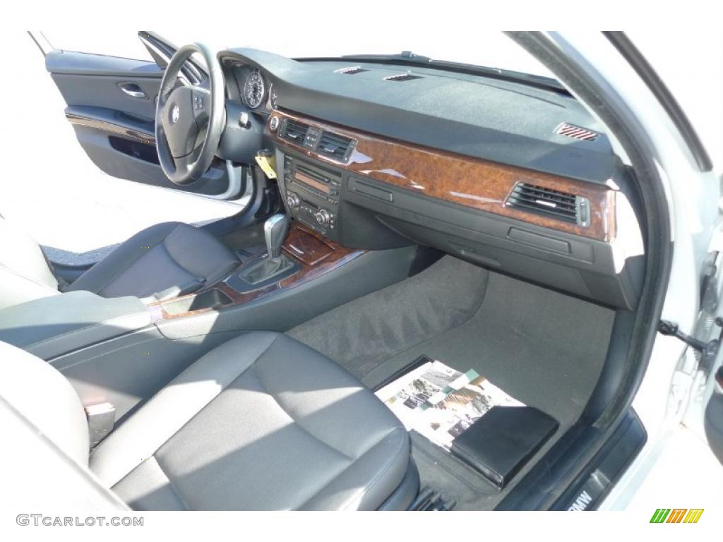 2007 BMW 3 Series 328xi Sedan Black Dashboard Photo #39525521